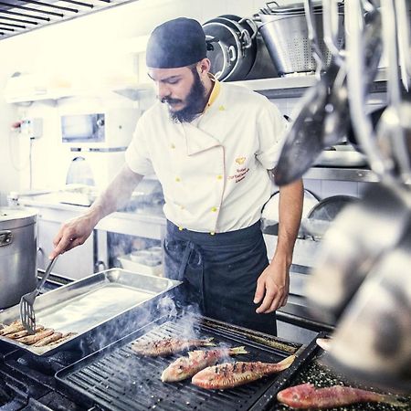 Hotel Curtis Centrale アラッシオ エクステリア 写真