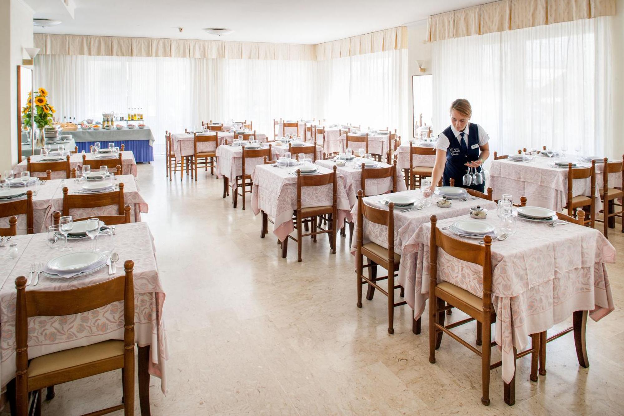 Hotel Curtis Centrale アラッシオ エクステリア 写真